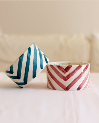 HANDMADE CERAMIC STRIPED BOWLS