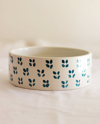 SALAD CERAMIC BOWL WITH HAND PAINT LEAFS