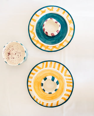 CERAMIC PLATES SET OF 2
