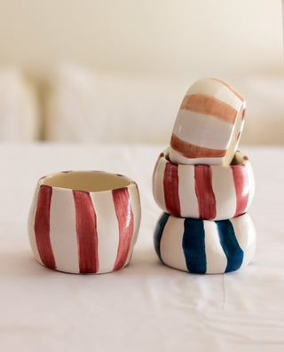 STRIPED NO HANDLE NORDIC STYLE MUGS