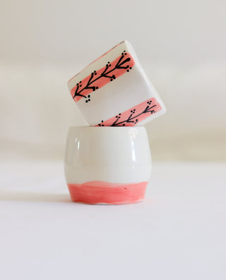 WHITW CLAY CERAMIC SMALL CUPS WITH PINK DETAILS
