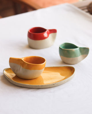beautiful handcrafted pottery mugs